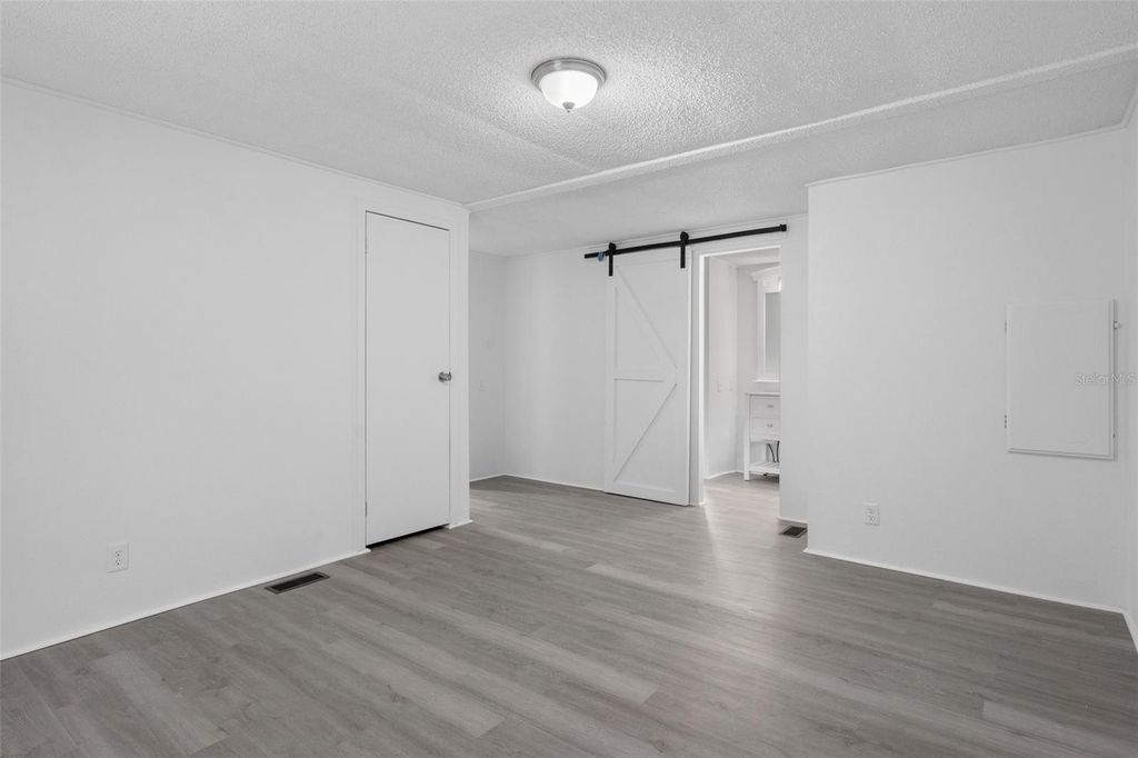 Image 22 of property listing at 7085 TOUCAN TRAIL, Spring Hill, FL 34606