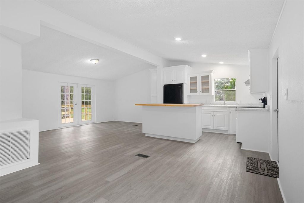 Image 9 of property listing at 7085 TOUCAN TRAIL, Spring Hill, FL 34606