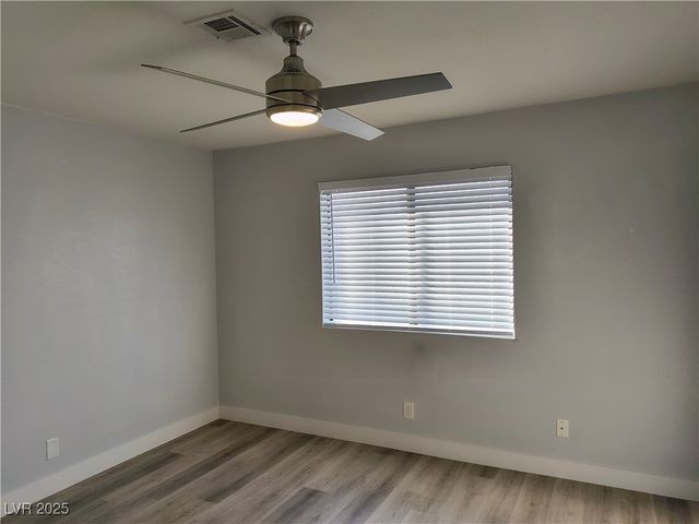 6737 Charleston Boulevard 3, Las Vegas, NV 89146