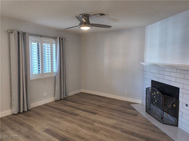 6737 Charleston Boulevard 3, Las Vegas, NV 89146