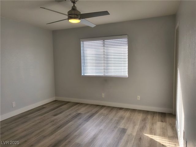 6737 Charleston Boulevard 3, Las Vegas, NV 89146