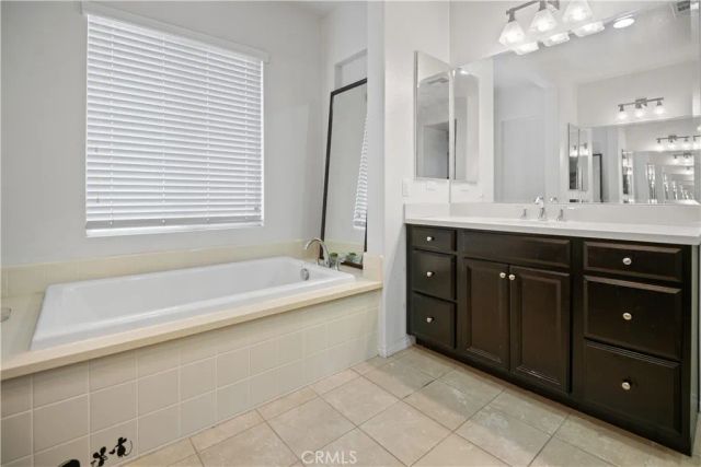 13289 Cadenza Dr, Eastvale, CA 92880