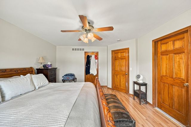 15791 Retreat Drive, Macomb, MI 48042