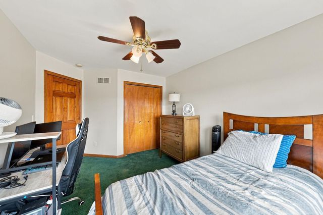 15791 Retreat Drive, Macomb, MI 48042