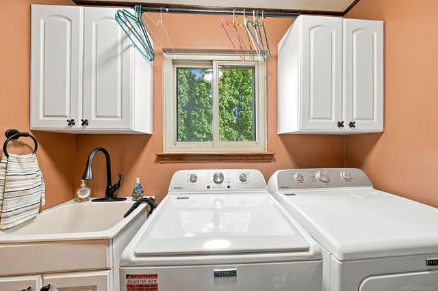 15791 Retreat Drive, Macomb, MI 48042
