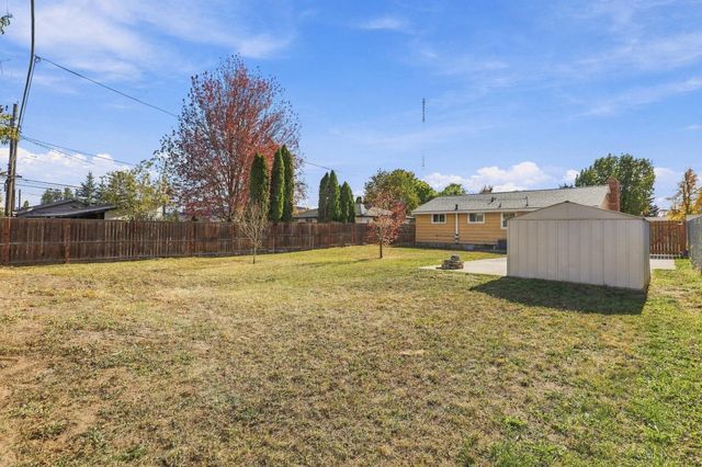 2811 E 39th Ave, Spokane, WA 99223