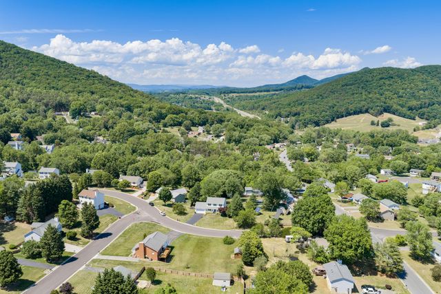 294 Ray ST, Roanoke, VA 24019