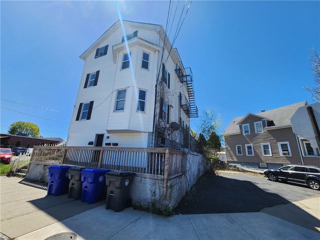 75 Prudence Avenue, Providence, RI 02909