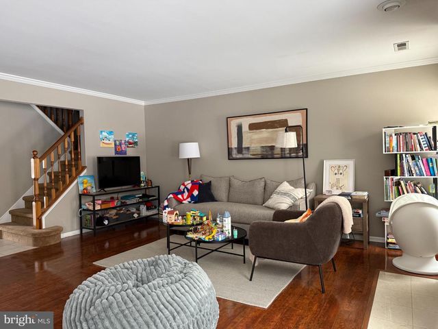 3 NATHAN CT, Newtown, PA 18940