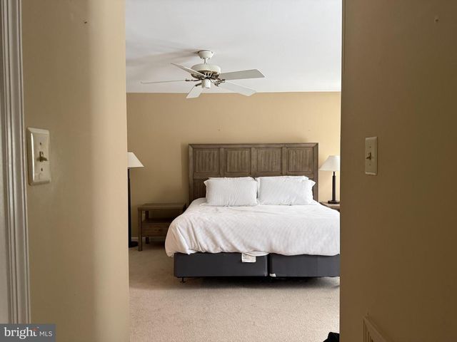 3 NATHAN CT, Newtown, PA 18940