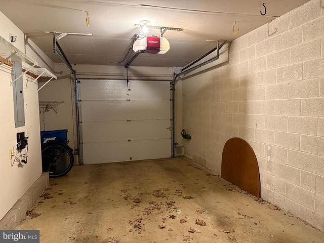 3 NATHAN CT, Newtown, PA 18940