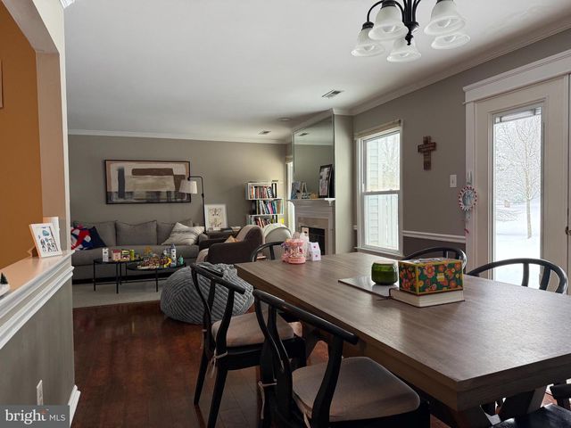 3 NATHAN CT, Newtown, PA 18940