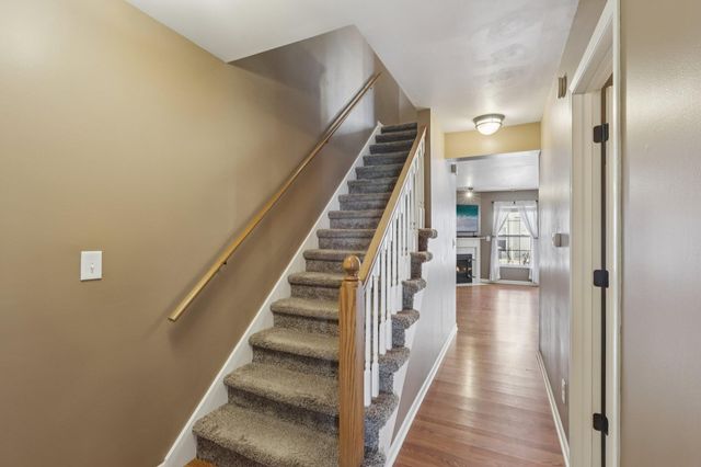 659 Forest Glen Drive, Valparaiso, IN 46385