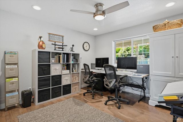 17432 Greenridge Rd, Hidden Valley Lake, CA 95467