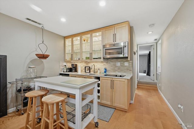 17432 Greenridge Rd, Hidden Valley Lake, CA 95467