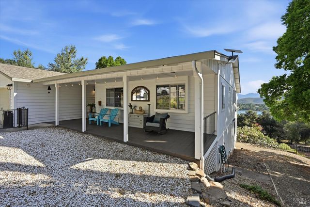 17432 Greenridge Rd, Hidden Valley Lake, CA 95467