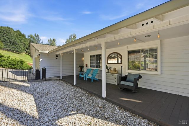 17432 Greenridge Rd, Hidden Valley Lake, CA 95467