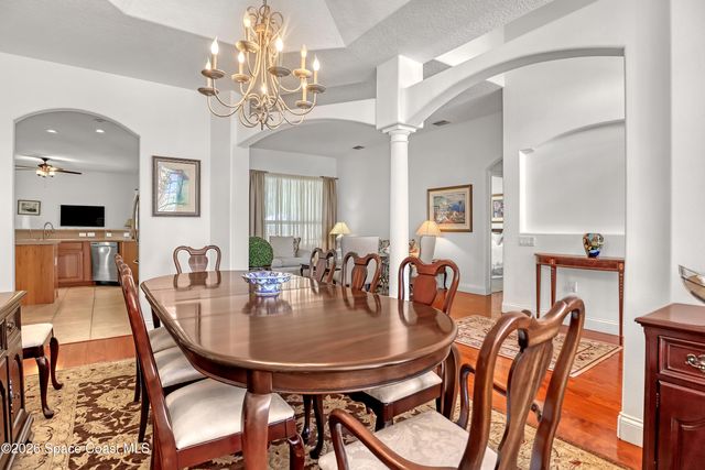 130 Brandy Creek Circle SE, Palm Bay, FL 32909