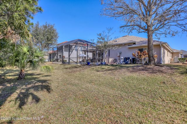 130 Brandy Creek Circle SE, Palm Bay, FL 32909