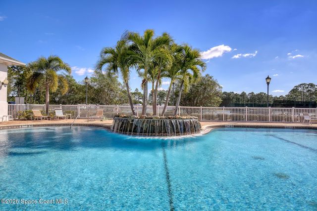 130 Brandy Creek Circle SE, Palm Bay, FL 32909