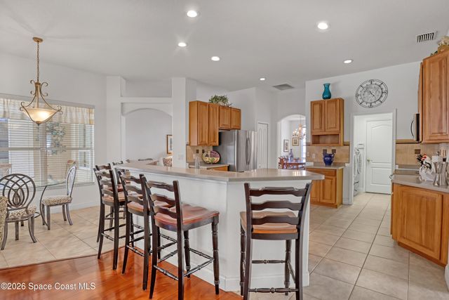 130 Brandy Creek Circle SE, Palm Bay, FL 32909