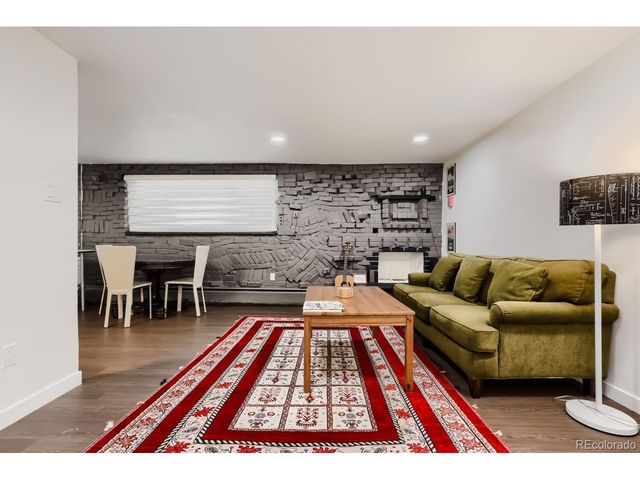 625 N Pennsylvania St 101, Denver, CO 80203