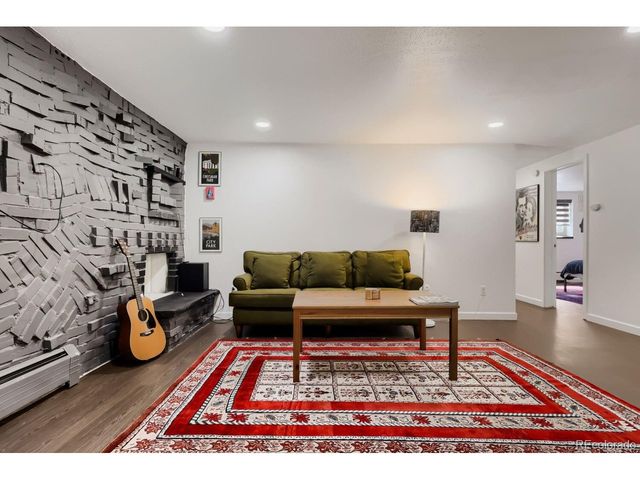 625 N Pennsylvania St 101, Denver, CO 80203
