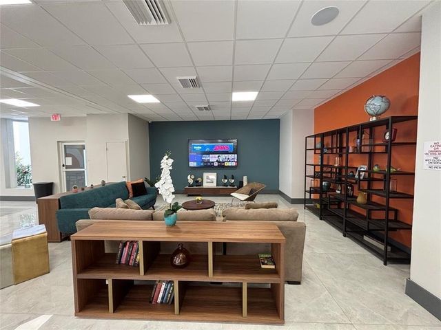 3140 S Ocean Drive 809, Hallandale Beach, FL 33009