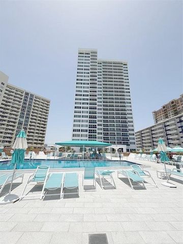 3140 S Ocean Drive 809, Hallandale Beach, FL 33009