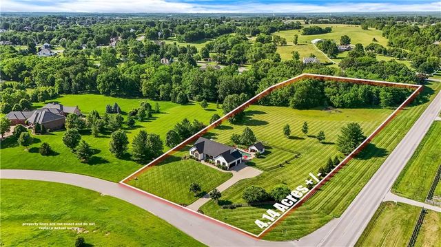 17224 NE 121st Terrace, Kearney, MO 64060