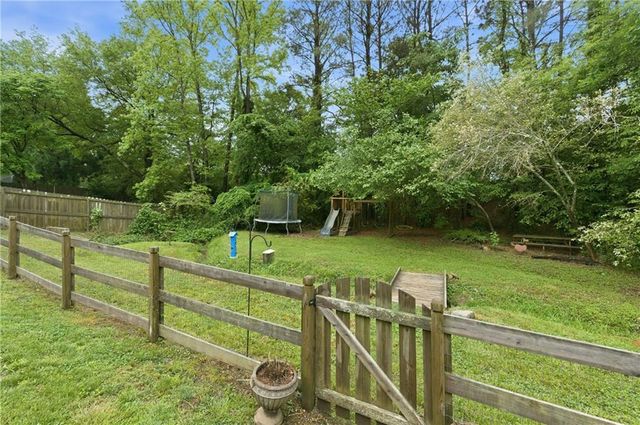 314 Lisa Lane, Acworth, GA 30102