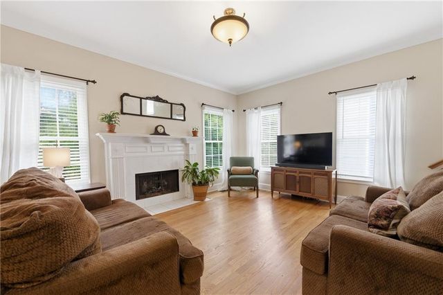 314 Lisa Lane, Acworth, GA 30102