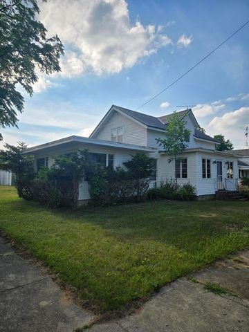 505 N Pine Street, Evart, MI 49631