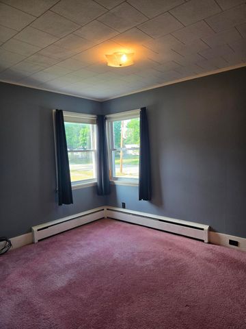 505 N Pine Street, Evart, MI 49631