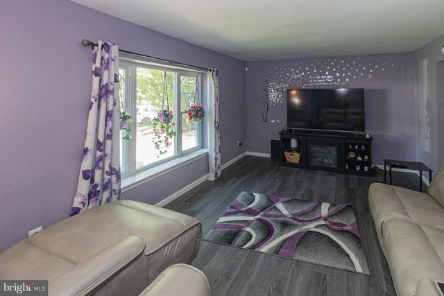 57 TARNSFIELD RD, Westampton, NJ 08060