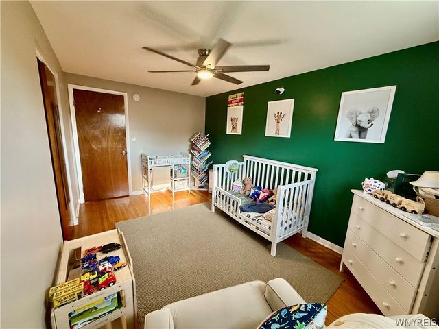 53 Angela Ln, Cheektowaga, NY 14225