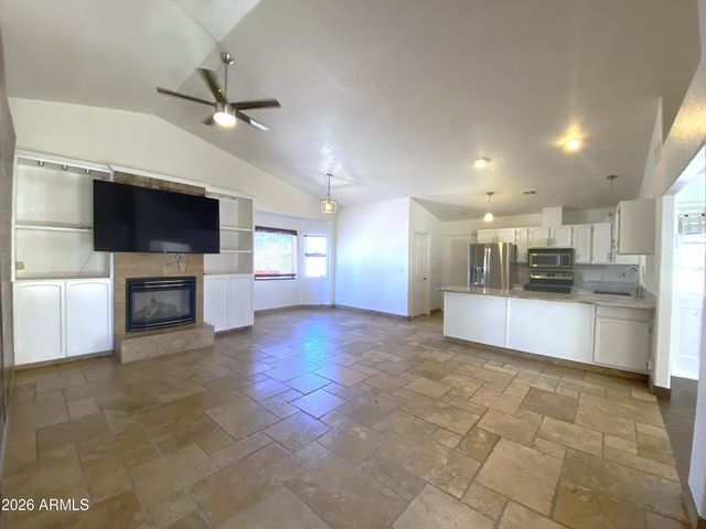 405 E HUBER Street, Mesa, AZ 85203