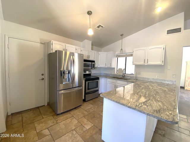 405 E HUBER Street, Mesa, AZ 85203