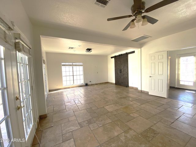 405 E HUBER Street, Mesa, AZ 85203