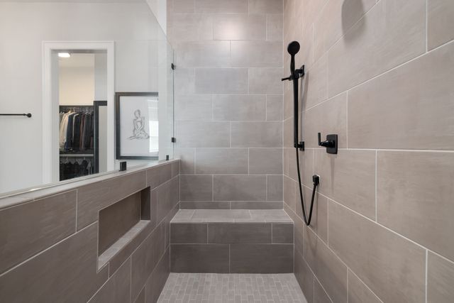 7160 Neills Branch Dr, College Grove, TN 37046