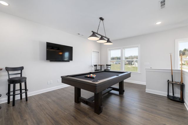 7160 Neills Branch Dr, College Grove, TN 37046