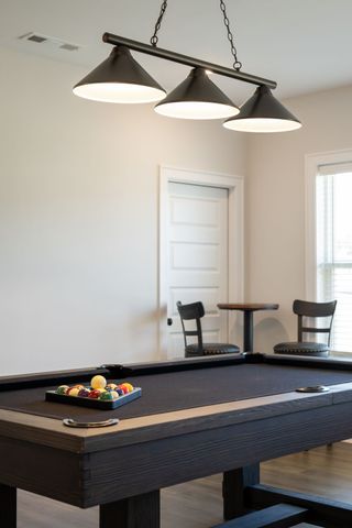 7160 Neills Branch Dr, College Grove, TN 37046