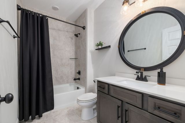 7160 Neills Branch Dr, College Grove, TN 37046