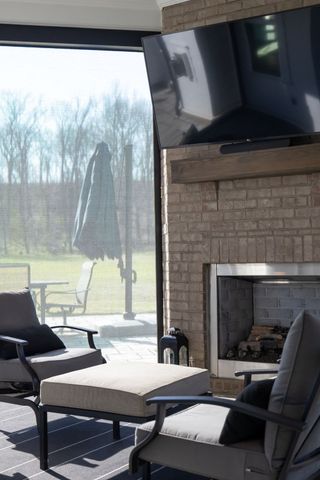 7160 Neills Branch Dr, College Grove, TN 37046