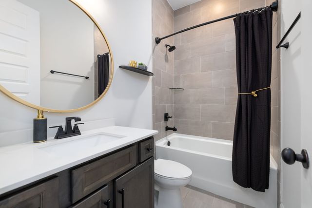 7160 Neills Branch Dr, College Grove, TN 37046