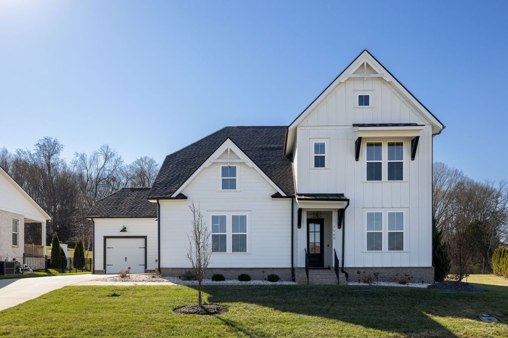 7160 Neills Branch Dr, College Grove, TN 37046