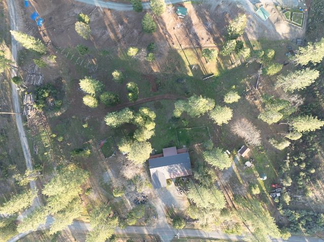 19010 Potteroffs Rd, Mokelumne Hill, CA 95245