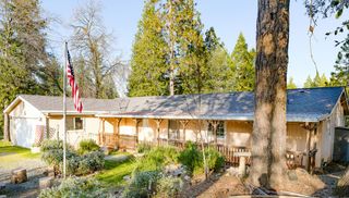 19010 Potteroffs Rd, Mokelumne Hill, CA 95245