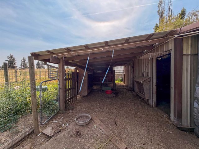 11726 E Day- Mt Spokane Rd, Mead, WA 99201