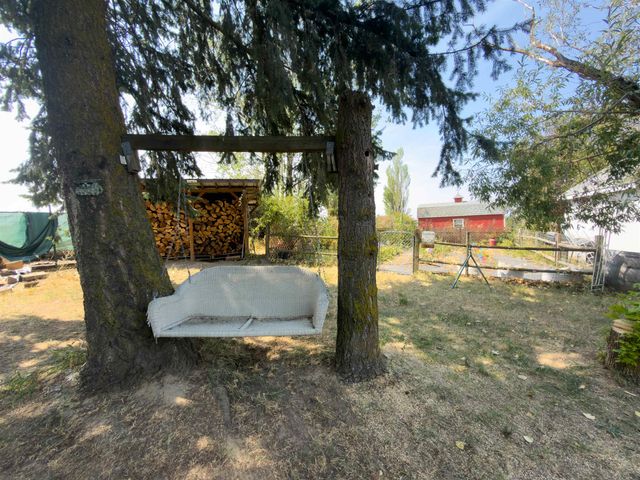 11726 E Day- Mt Spokane Rd, Mead, WA 99201